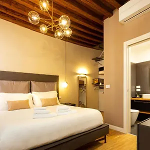 fraivolti-apartment.hotelslidodijesolo.com/